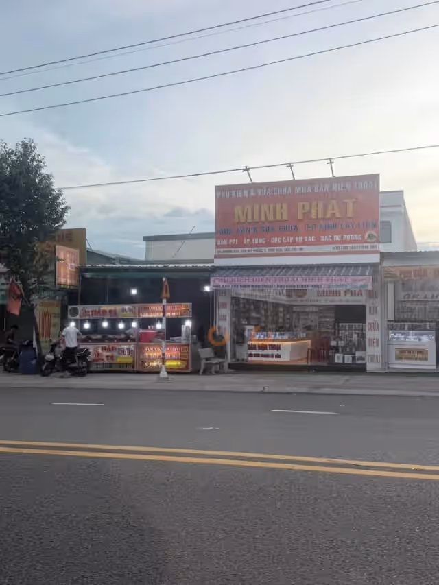 Bán nhà mặt tiền ấp 3B đường J5 Thành phố Bến Cát, Bình Dương – 2 phòng ngủ, giá 5.4 tỷ Bán nhà mặt tiền ấp 3B đường J5 Thành phố Bến Cát, Bình Dương – 2 phòng ngủ, giá 5.4 tỷ