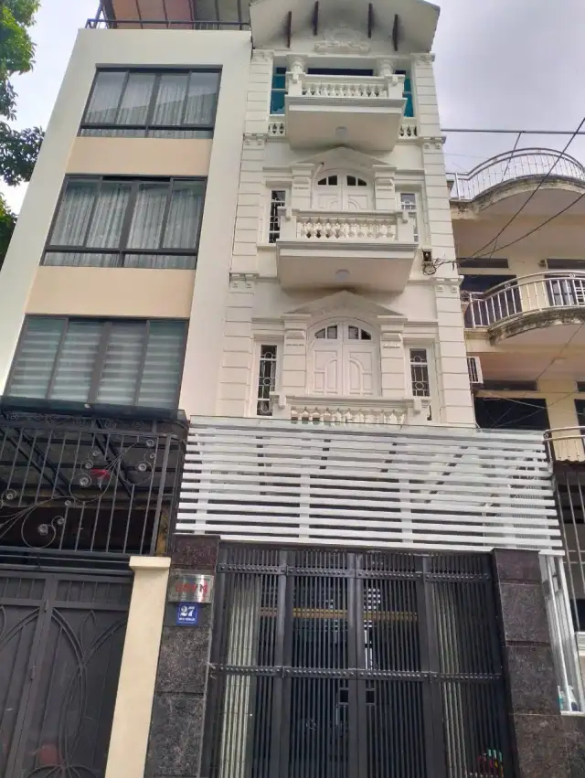Bán nhà mặt tiền Đường Hoa Lâm Quận Long Biên, TP. Hà Nội – 4 phòng ngủ, giá 16.5 tỷ