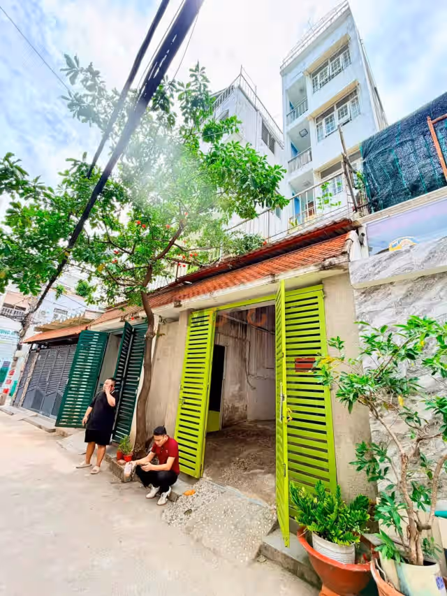 Bán nhà hẻm Phan Huy Ích Quận Gò Vấp, TP.HCM – 8 phòng ngủ, giá 15.7 tỷ