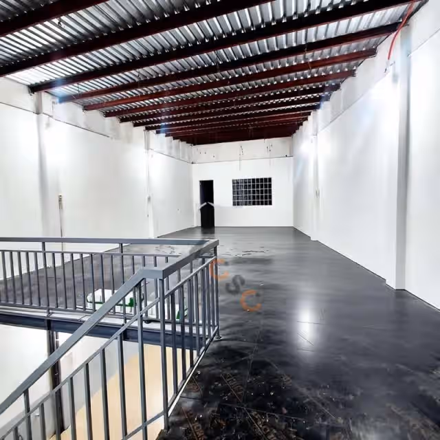 Cho thuê nhà mặt tiền Đường Nguyễn Ảnh Thủ Quận 12, TP.HCM – 4 phòng ngủ, giá 15 triệu