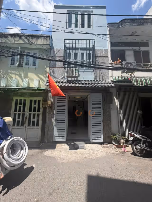 Bán nhà hẻm Huỳnh Văn Chính Quận Tân Phú, TP.HCM – 4 phòng ngủ, giá 3.8 tỷ