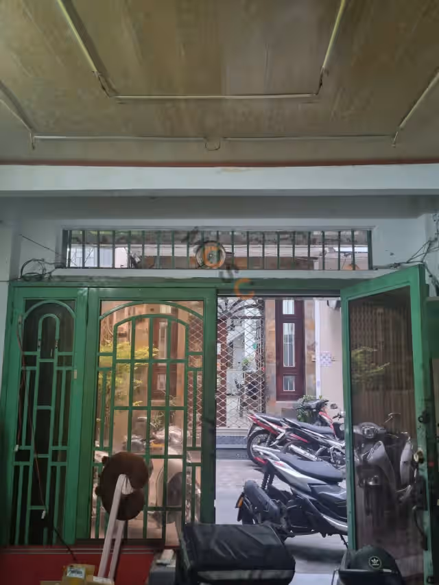 Bán nhà hẻm Nhật Tảo Quận 10, TP.HCM – 1 phòng ngủ, giá 7 tỷ Bán nhà hẻm Nhật Tảo Quận 10, TP.HCM – 1 phòng ngủ, giá 7 tỷ