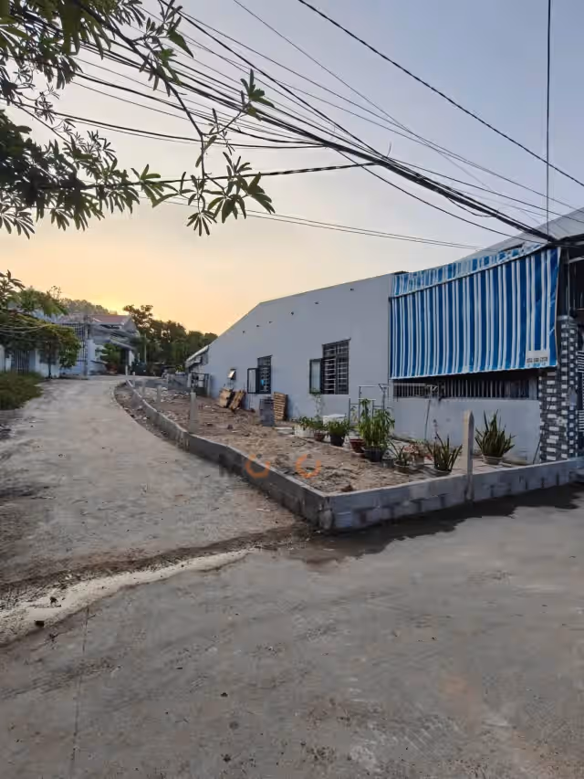 Bán đất thôn Phước Lộc Thành phố Nha Trang, Khánh Hòa – giá 1.9 tỷ Bán đất thôn Phước Lộc Thành phố Nha Trang, Khánh Hòa – giá 1.9 tỷ