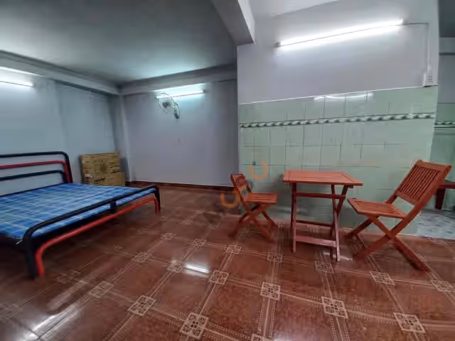 Cho thuê phòng trọ Đường Lê Văn Sỹ Quận 3, TP.HCM – 1 phòng ngủ, giá 4 triệu