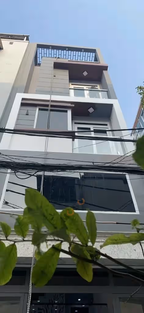 Cho thuê nhà hẻm Trần Quang Diệu Quận 3, TP.HCM – 5 phòng ngủ, giá 20 triệu Cho thuê nhà hẻm Trần Quang Diệu Quận 3, TP.HCM – 5 phòng ngủ, giá 20 triệu