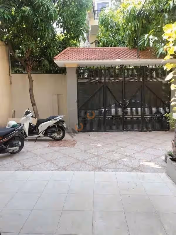 Cho thuê nhà hẻm Đường Nguyễn Trung Trực Quận Bình Thạnh, TP.HCM – 10 phòng ngủ, giá 50 triệu