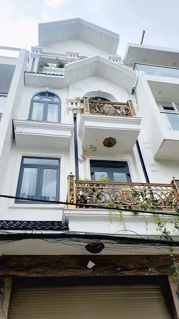 Cho thuê nhà hẻm Nguyễn Giản Thanh Quận 10, TP.HCM – 5 phòng ngủ, giá 22 triệu Cho thuê nhà hẻm Nguyễn Giản Thanh Quận 10, TP.HCM – 5 phòng ngủ, giá 22 triệu