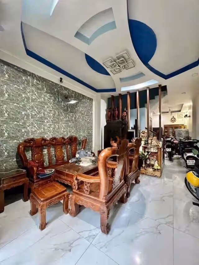 Cho thuê nhà hẻm Hà Huy Giáp Quận 12, TP.HCM – 4 phòng ngủ, giá 9.5 triệu