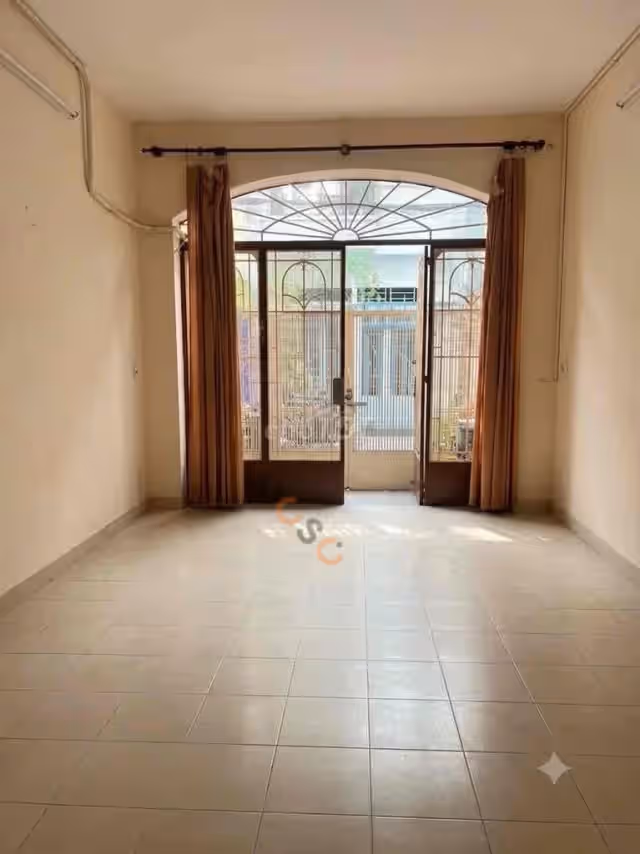 Cho thuê nhà hẻm Quận Tân Bình, Ho Chi Minh – 2 phòng ngủ, giá 14 triệu