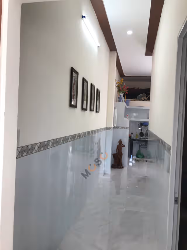 Bán nhà mặt tiền Nguyên Hồng Thành phố Long Xuyên, An Giang – 1 phòng ngủ, giá 1.7 tỷ Bán nhà mặt tiền Nguyên Hồng Thành phố Long Xuyên, An Giang – 1 phòng ngủ, giá 1.7 tỷ