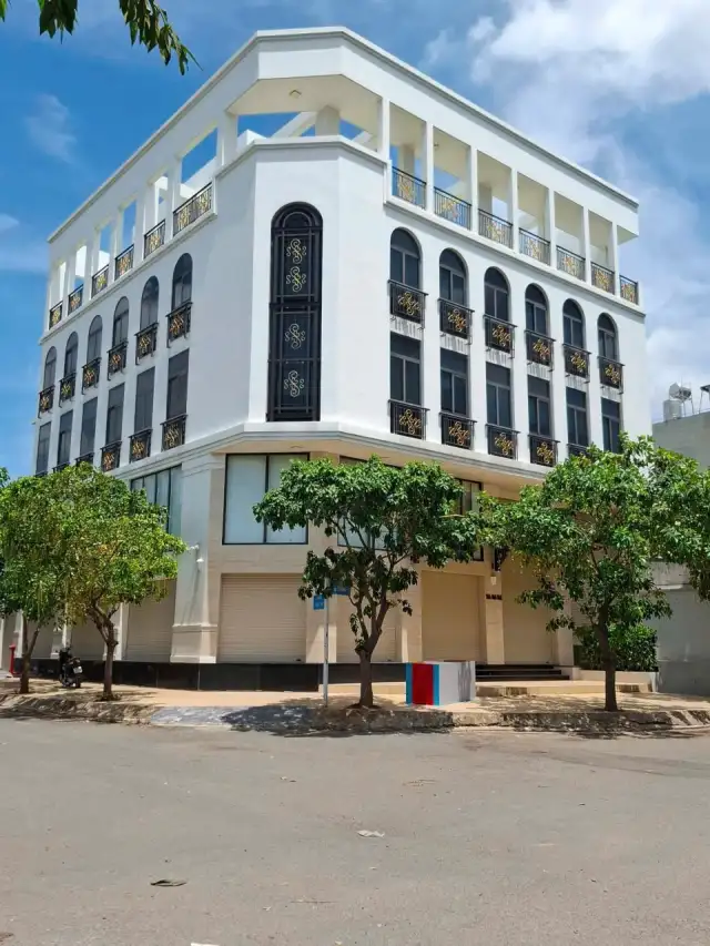 Cho thuê nhà mặt tiền Trương Văn Bang Thành phố Thủ Đức, TP.HCM – 1 phòng ngủ, giá 100 triệu Cho thuê nhà mặt tiền Trương Văn Bang Thành phố Thủ Đức, TP.HCM – 1 phòng ngủ, giá 100 triệu