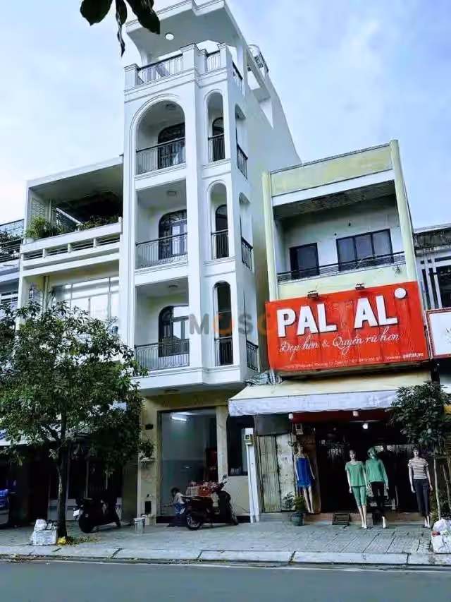 Cho thuê nhà mặt tiền Đường Hàn Hải Nguyên Quận 11, TP.HCM – 6 phòng ngủ, giá 30 triệu
