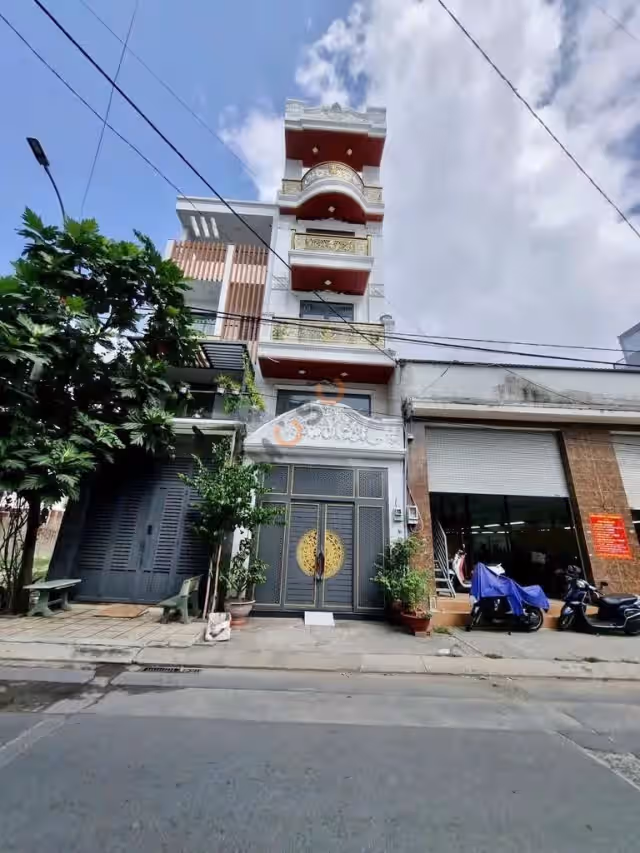 Cho thuê nhà mặt tiền Đường Lê Văn Quới Bình Tân, TP.HCM – 4 phòng ngủ, giá 22 triệu Cho thuê nhà mặt tiền Đường Lê Văn Quới Bình Tân, TP.HCM – 4 phòng ngủ, giá 22 triệu