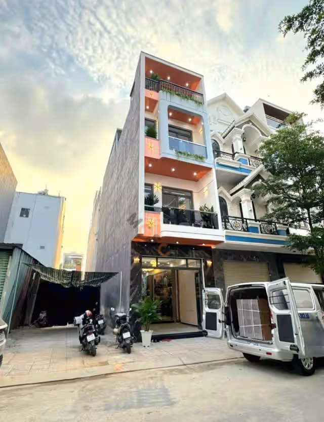 Bán nhà mặt tiền đường D2 Thành phố Thuận An, Bình Dương – 4 phòng ngủ, giá 5.3 tỷ