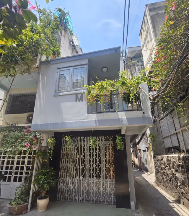 Bán nhà hẻm Cao Thắng Quận 3, TP.HCM – 2 phòng ngủ, giá 8.7 tỷ Bán nhà hẻm Cao Thắng Quận 3, TP.HCM – 2 phòng ngủ, giá 8.7 tỷ