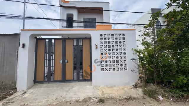 Bán nhà hẻm Thôn Tây 1 Huyện Diên Khánh, Khánh Hòa – 3 phòng ngủ, giá 2 tỷ