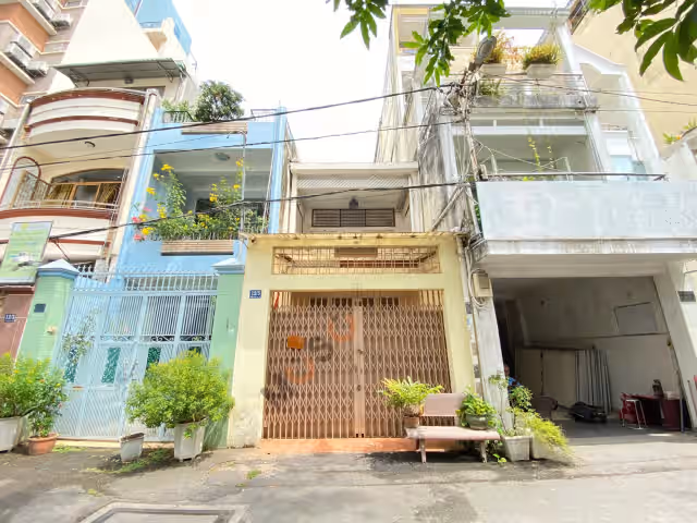 Bán nhà hẻm Trương Định Quận 3, TP.HCM – 5 phòng ngủ, giá 31 tỷ