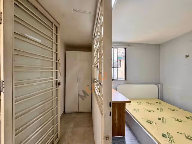 Cho thuê căn hộ chung cư Quận 3, Ho Chi Minh – 1 phòng ngủ, giá 4 triệu Cho thuê căn hộ chung cư Quận 3, Ho Chi Minh – 1 phòng ngủ, giá 4 triệu