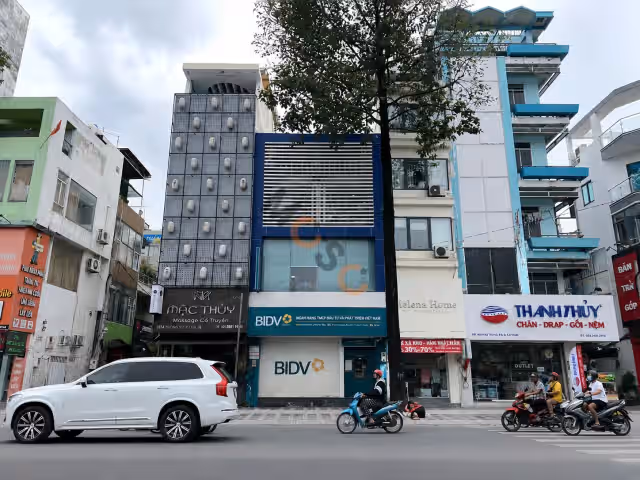 Cho thuê nhà mặt tiền Ba Tháng Hai Quận 10, TP.HCM – 1 phòng ngủ, giá 70 triệu Cho thuê nhà mặt tiền Ba Tháng Hai Quận 10, TP.HCM – 1 phòng ngủ, giá 70 triệu