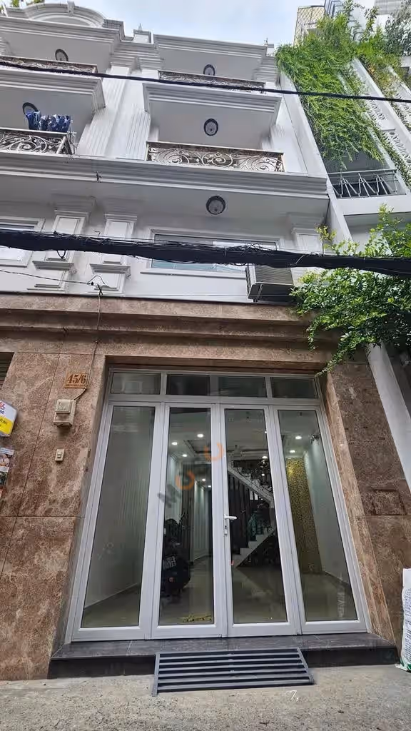 Cho thuê nhà hẻm Đường 3 Tháng 2 Quận 10, TP.HCM – 5 phòng ngủ, giá 35 triệu Cho thuê nhà hẻm Đường 3 Tháng 2 Quận 10, TP.HCM – 5 phòng ngủ, giá 35 triệu