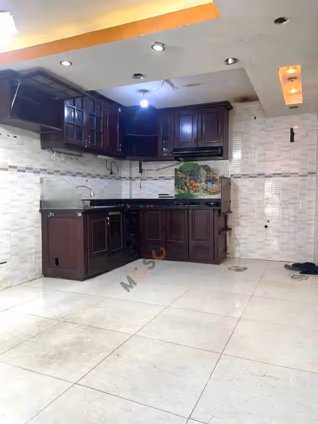 Cho thuê nhà mặt tiền Đường Vĩnh Viễn Quận 10, TP.HCM – 5 phòng ngủ, giá 25 triệu Cho thuê nhà mặt tiền Đường Vĩnh Viễn Quận 10, TP.HCM – 5 phòng ngủ, giá 25 triệu