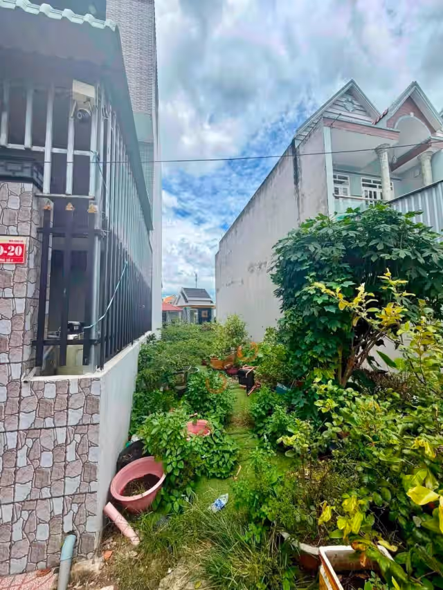 Bán đất đường số 8, Khu đô thị Năm Sao Huyện Cần Giuộc, Long An – giá 2.4 tỷ