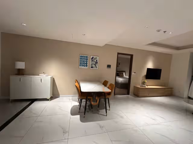 Bán căn hộ chung cư Trần Hưng Đạo Quận 5, TP.HCM – 2 phòng ngủ, giá 14 tỷ Bán căn hộ chung cư Trần Hưng Đạo Quận 5, TP.HCM – 2 phòng ngủ, giá 14 tỷ
