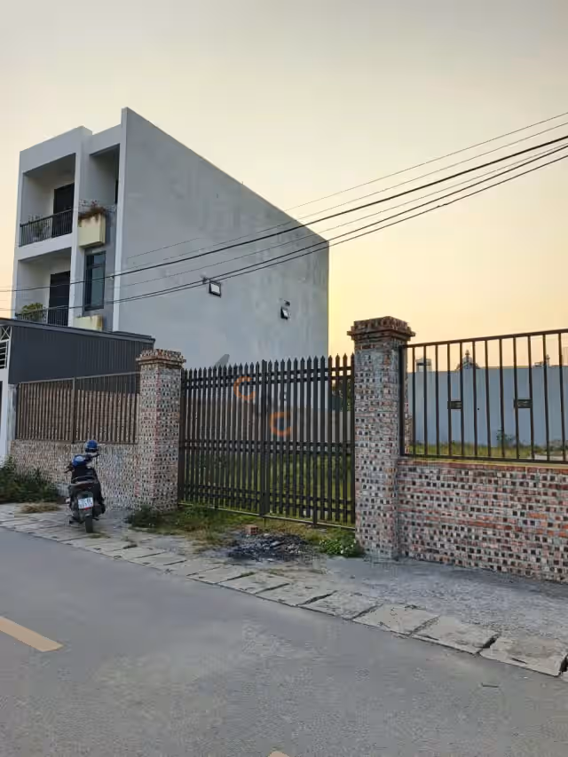 Bán đất Thôn 3 Thành phố Thuỷ Nguyên, TP. Hải Phòng – giá 32 tỷ Bán đất Thôn 3 Thành phố Thuỷ Nguyên, TP. Hải Phòng – giá 32 tỷ