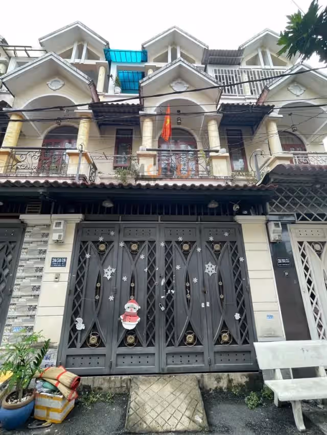 Cho thuê nhà hẻm Thạnh lộc 13 Quận 12, TP.HCM – 3 phòng ngủ, giá 10 triệu Cho thuê nhà hẻm Thạnh lộc 13 Quận 12, TP.HCM – 3 phòng ngủ, giá 10 triệu