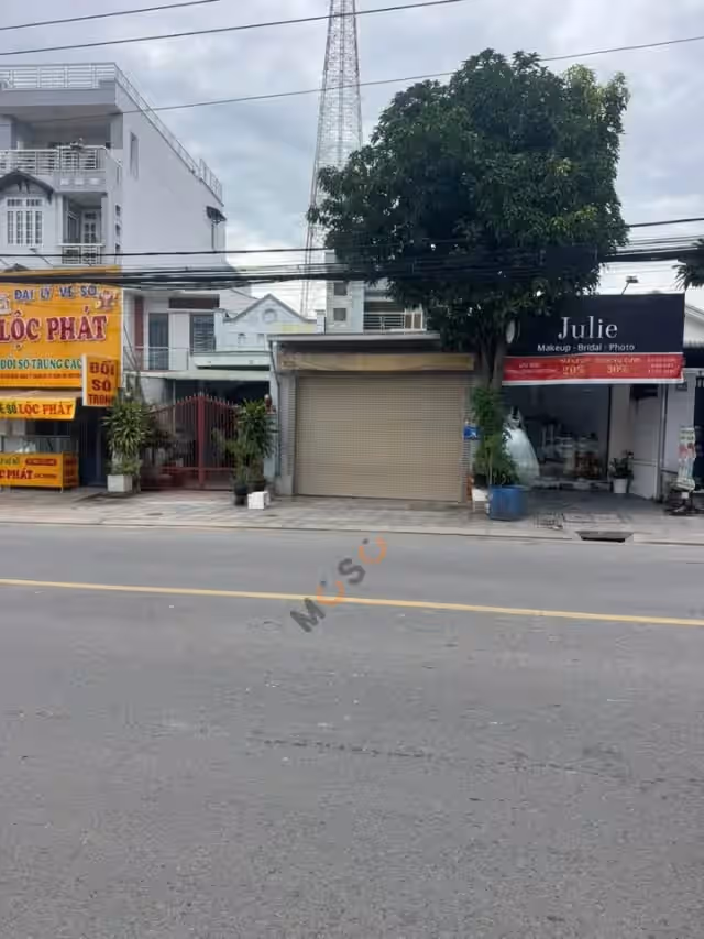 Bán nhà hẻm Thủ Khoa Huân Thành phố Thuận An, Bình Dương – 5 phòng ngủ, giá 7.2 tỷ Bán nhà hẻm Thủ Khoa Huân Thành phố Thuận An, Bình Dương – 5 phòng ngủ, giá 7.2 tỷ