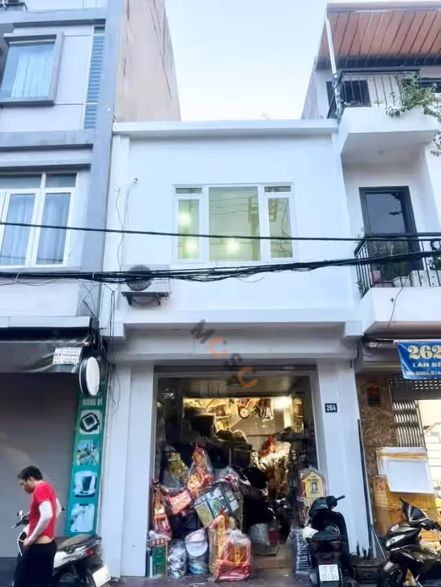Bán nhà mặt tiền Lán Bè Quận Lê Chân, TP. Hải Phòng – 2 phòng ngủ, giá 4.9 tỷ Bán nhà mặt tiền Lán Bè Quận Lê Chân, TP. Hải Phòng – 2 phòng ngủ, giá 4.9 tỷ