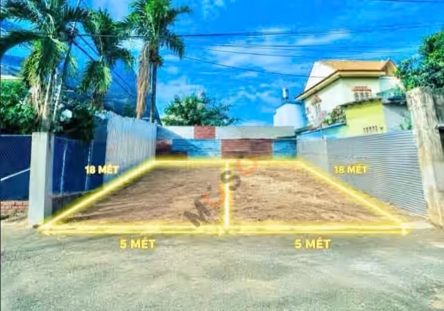 Bán đất Mỹ Huề Huyện Hóc Môn, TP.HCM – giá 3.5 tỷ Bán đất Mỹ Huề Huyện Hóc Môn, TP.HCM – giá 3.5 tỷ