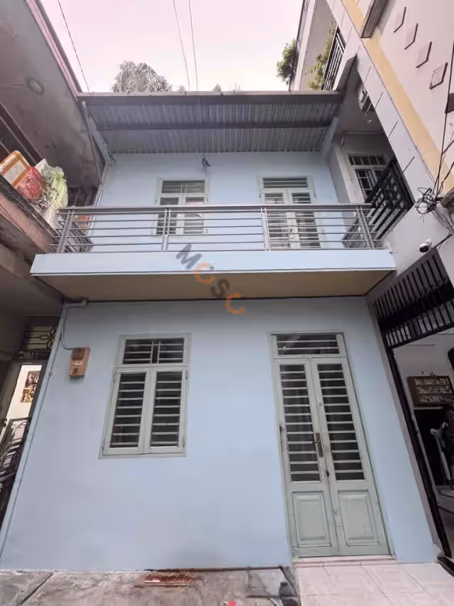 Cho thuê nhà hẻm Đường Âu Cơ Quận Tân Bình, TP.HCM – 2 phòng ngủ, giá 4.5 triệu Cho thuê nhà hẻm Đường Âu Cơ Quận Tân Bình, TP.HCM – 2 phòng ngủ, giá 4.5 triệu