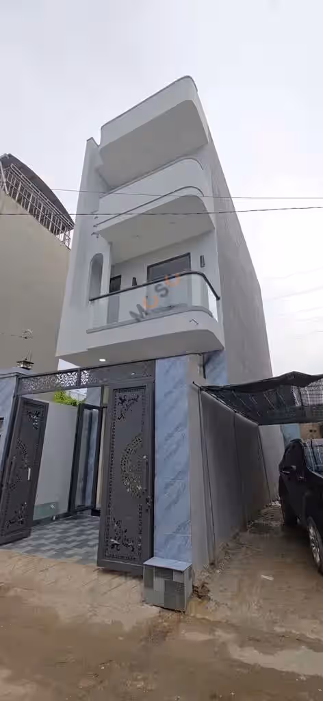 Bán nhà hẻm Đường Lò Lu Quận 9 cũ, TP.HCM – 4 phòng ngủ, giá 6.6 tỷ Bán nhà hẻm Đường Lò Lu Quận 9 cũ, TP.HCM – 4 phòng ngủ, giá 6.6 tỷ