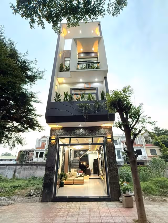 Bán nhà mặt tiền đường N2, khu nhà ở Phú Hồng Đạt Thành phố Thuận An, Bình Dương – 4 phòng ngủ, giá 4.6 tỷ