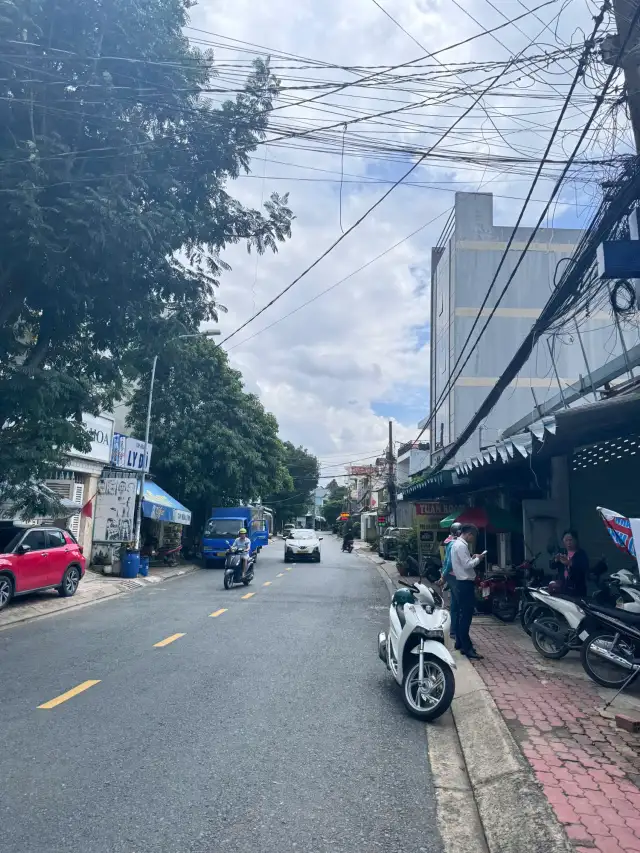 Bán đất Nguyễn Thị Xinh Quận 12, TP.HCM – giá 15.8 tỷ Bán đất Nguyễn Thị Xinh Quận 12, TP.HCM – giá 15.8 tỷ