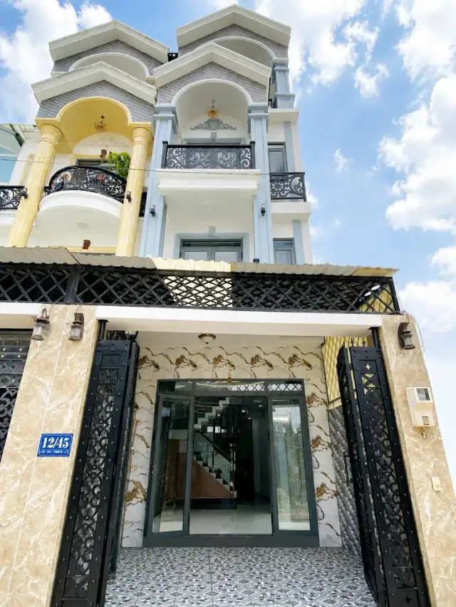 Bán nhà hẻm Đường Thạnh Lộc 27 Quận 12, TP.HCM – 6 phòng ngủ, giá 5.7 tỷ