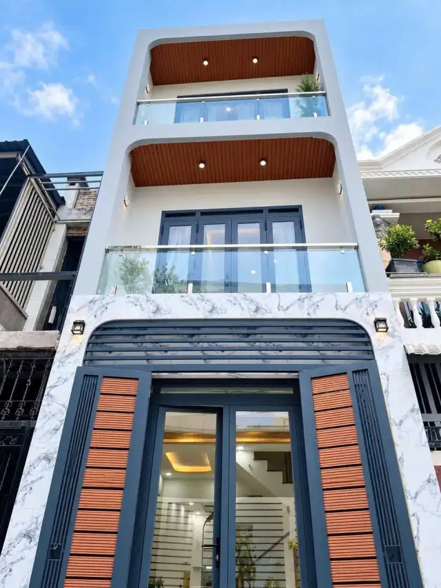 Bán nhà mặt tiền Hồ Bá Phấn  Thành phố Thủ Đức, TP.HCM – 4 phòng ngủ, giá 5.4 tỷ