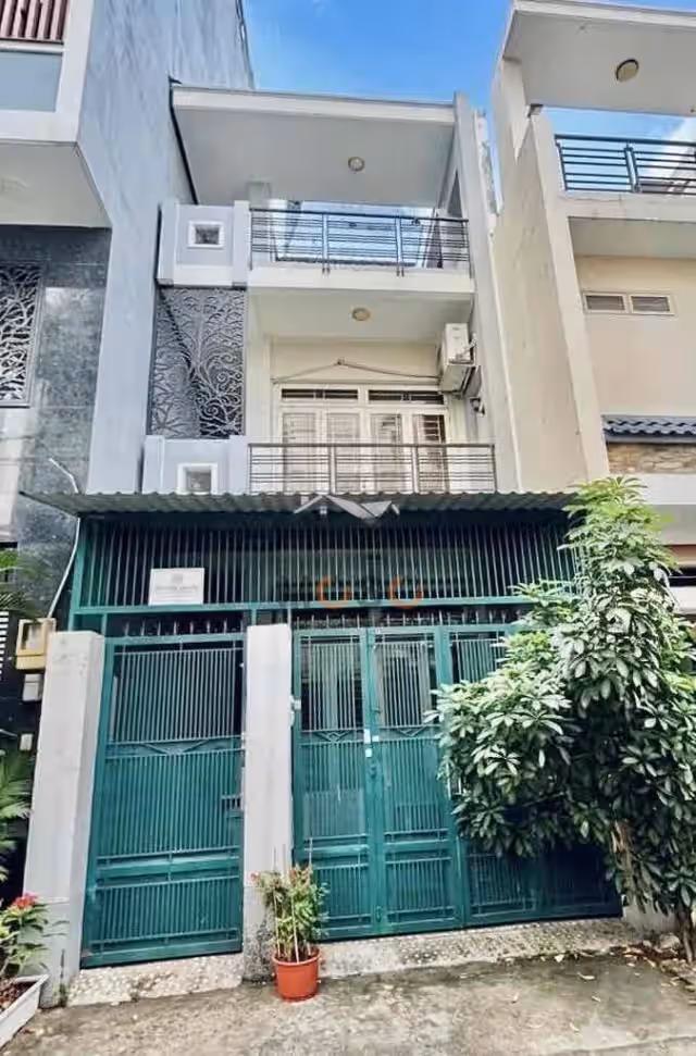 Cho thuê nhà hẻm Đường Bàu Bàng Quận Tân Bình, TP.HCM – 4 phòng ngủ, giá 15 triệu Cho thuê nhà hẻm Đường Bàu Bàng Quận Tân Bình, TP.HCM – 4 phòng ngủ, giá 15 triệu