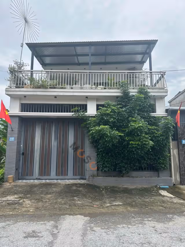 Bán nhà mặt tiền Hoàng Văn Bá Thành phố Vinh, Nghệ An – 2 phòng ngủ, giá 6.8 tỷ Bán nhà mặt tiền Hoàng Văn Bá Thành phố Vinh, Nghệ An – 2 phòng ngủ, giá 6.8 tỷ