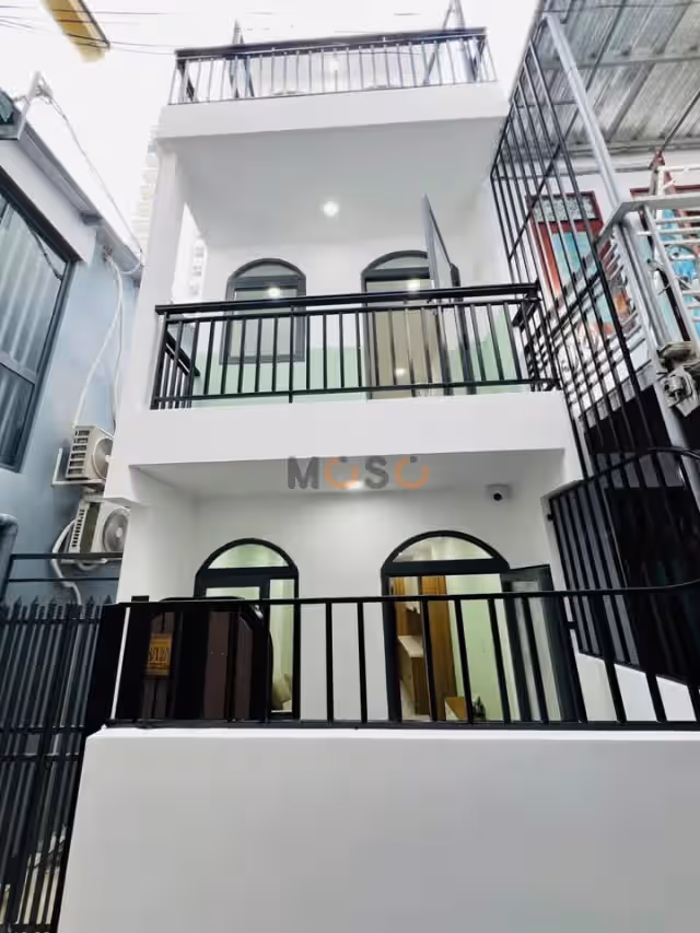 Bán nhà hẻm Hùng Vương Thành phố Nha Trang, Khánh Hòa – 2 phòng ngủ, giá 4.8 tỷ