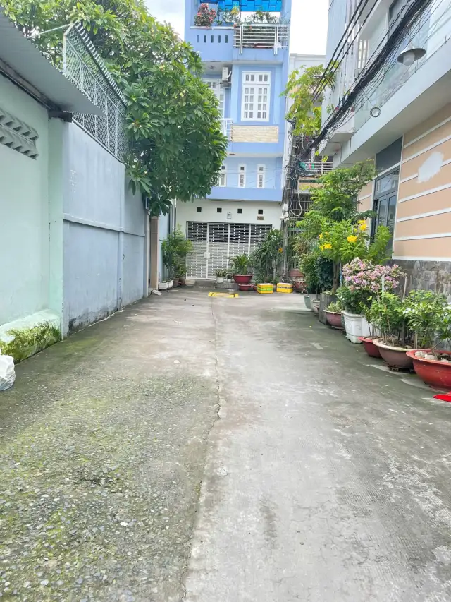 Bán nhà hẻm Dạ Nam Quận 8, TP.HCM – 2 phòng ngủ, giá 3.2 tỷ