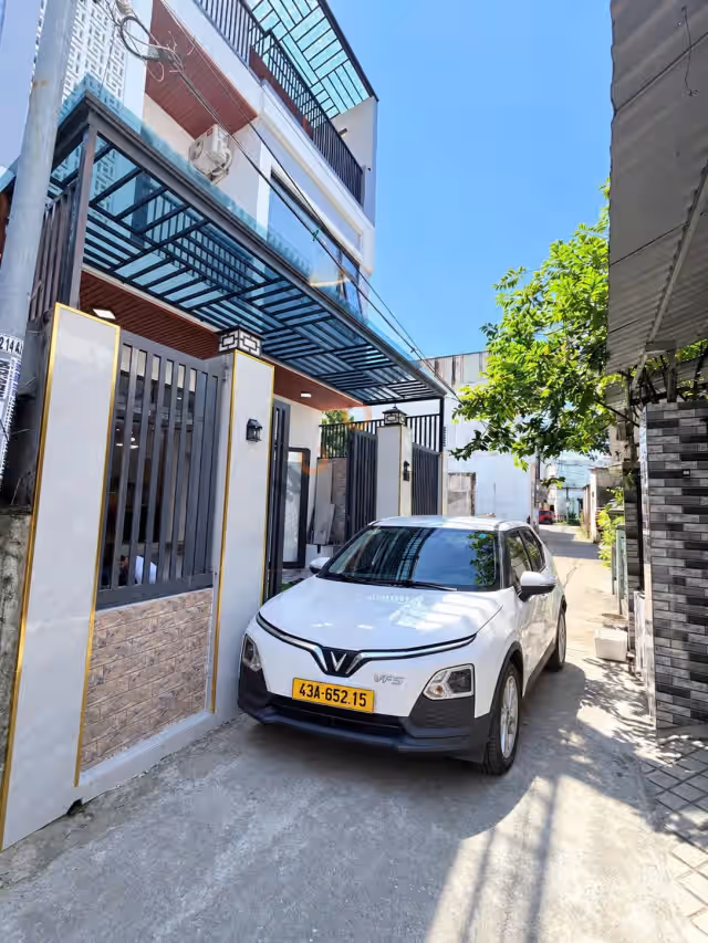 Bán nhà hẻm Tô Hiệu Quận Liên Chiểu, TP. Đà Nẵng – 3 phòng ngủ, giá 5.3 tỷ Bán nhà hẻm Tô Hiệu Quận Liên Chiểu, TP. Đà Nẵng – 3 phòng ngủ, giá 5.3 tỷ