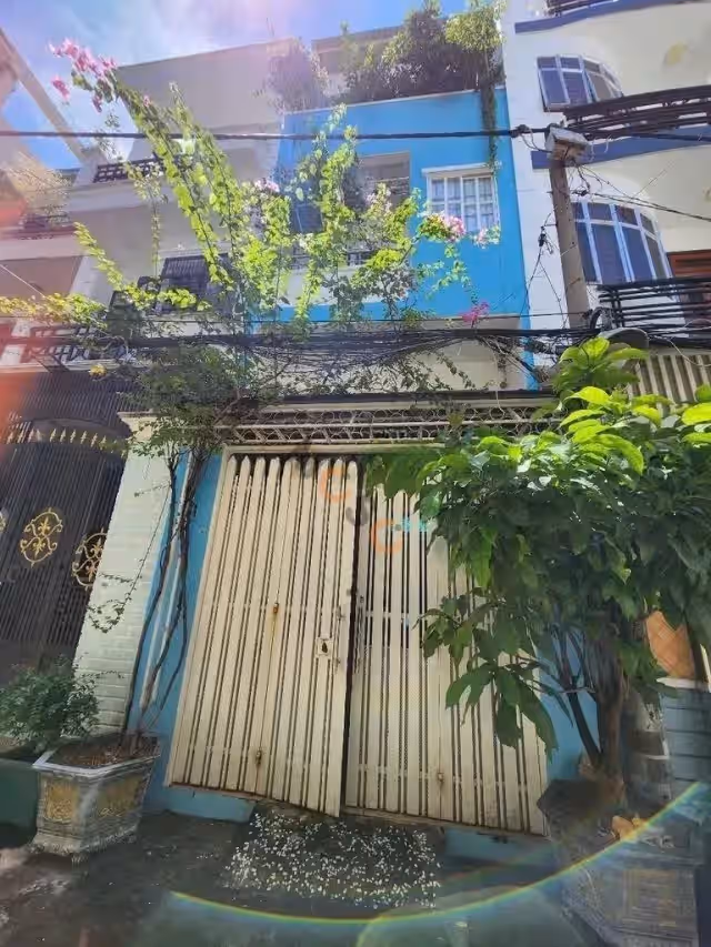 Bán nhà hẻm Cao Thắng Quận 10, TP.HCM – 4 phòng ngủ, giá 13 tỷ