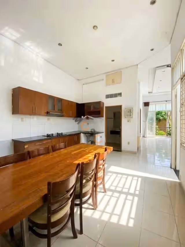 Cho thuê nhà hẻm Phạm Văn Đồng Thủ Đức, TP.HCM – 4 phòng ngủ, giá 13.5 triệu Cho thuê nhà hẻm Phạm Văn Đồng Thủ Đức, TP.HCM – 4 phòng ngủ, giá 13.5 triệu