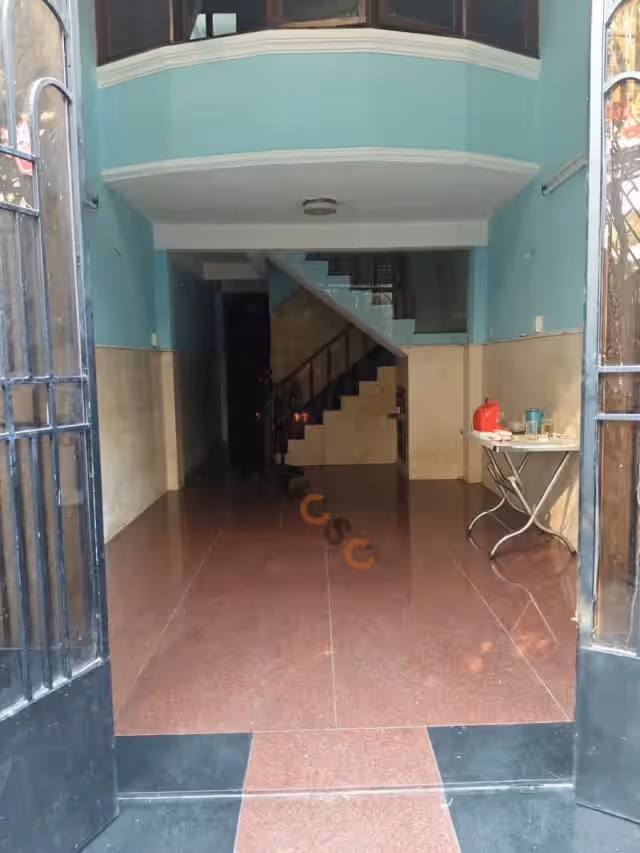 Cho thuê nhà hẻm Đường Điện Biên Phủ Quận 10, TP.HCM – 5 phòng ngủ, giá 24 triệu Cho thuê nhà hẻm Đường Điện Biên Phủ Quận 10, TP.HCM – 5 phòng ngủ, giá 24 triệu