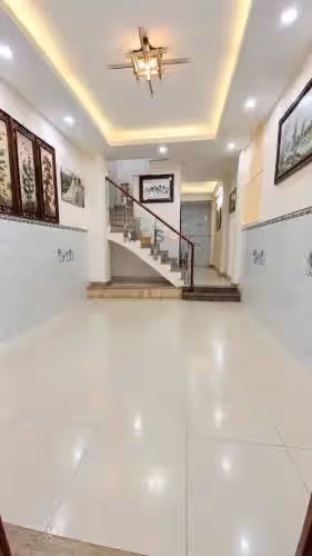 Cho thuê BĐS khác Cách Mạng Tháng 8 Quận 10, TP.HCM – 5 phòng ngủ, giá 15 triệu Cho thuê BĐS khác Cách Mạng Tháng 8 Quận 10, TP.HCM – 5 phòng ngủ, giá 15 triệu