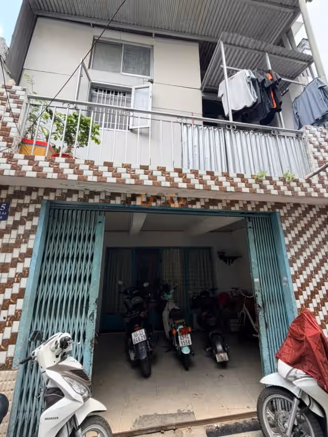 Bán nhà hẻm Nguyễn Khoái Quận 4, TP.HCM – 1 phòng ngủ, giá 7.6 tỷ Bán nhà hẻm Nguyễn Khoái Quận 4, TP.HCM – 1 phòng ngủ, giá 7.6 tỷ