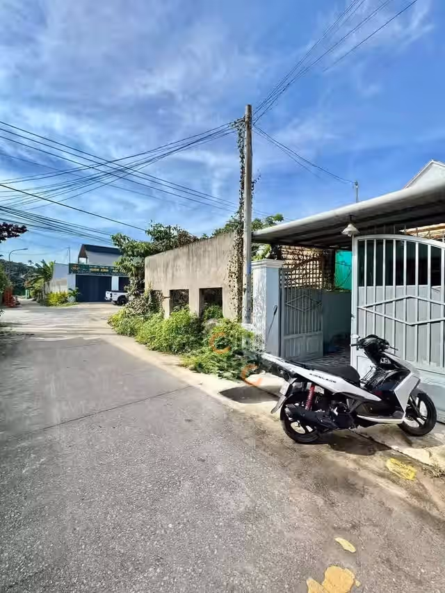 Bán nhà hẻm Bình Nhâm 07 Thành phố Thuận An, Bình Dương – 2 phòng ngủ, giá 2.8 tỷ