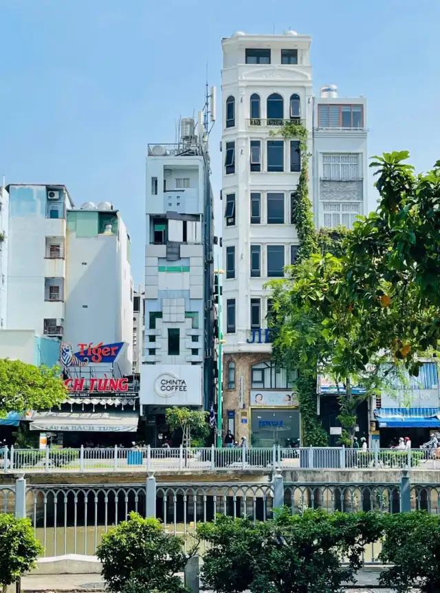 Bán nhà mặt tiền trường sa Quận 3, TP.HCM – 1 phòng ngủ, giá 33 tỷ Bán nhà mặt tiền trường sa Quận 3, TP.HCM – 1 phòng ngủ, giá 33 tỷ